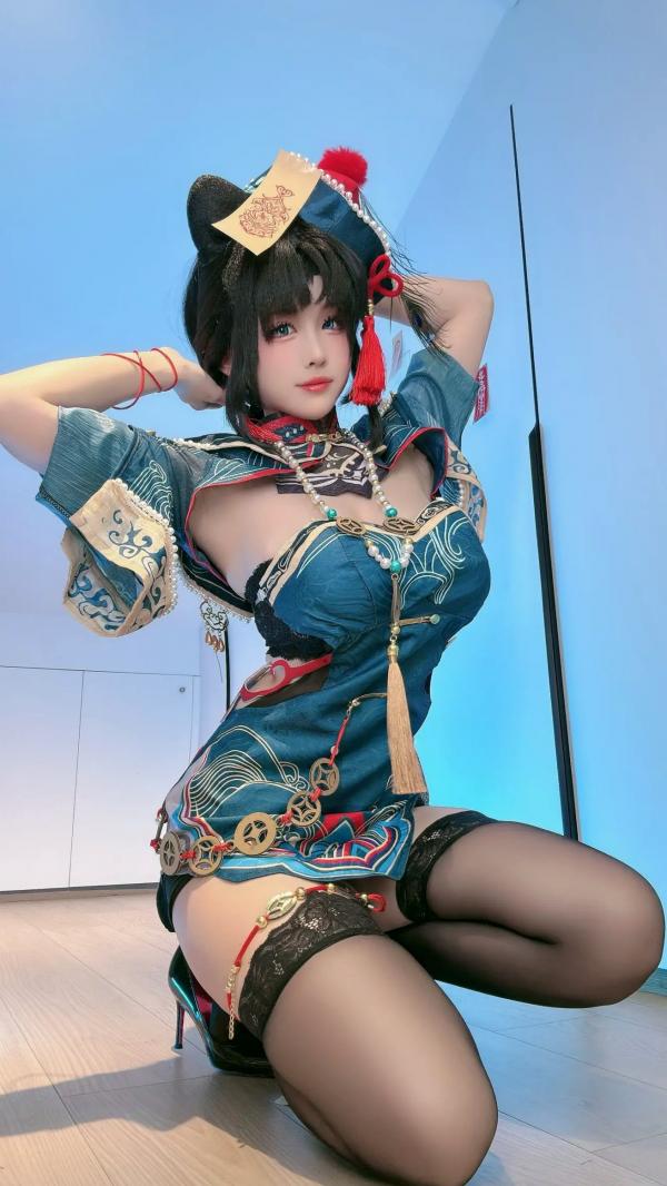 朱小野 朱烨juet  miko酱ww - 性感私房、暗黑角色扮演与优雅长裙写真合集 2025.04 [158P]第91张图片