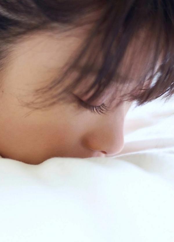 馬場ふみか 马场富美加  PB写真集_馬場ふみか《ぜっぴん》：气质冷艳黑裙与柔美内衣私房绝美写真第3张图片