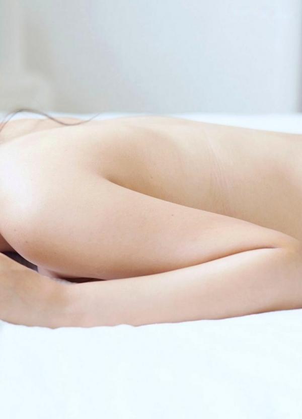 馬場ふみか 马场富美加  PB写真集_馬場ふみか《ぜっぴん》：气质冷艳黑裙与柔美内衣私房绝美写真第11张图片