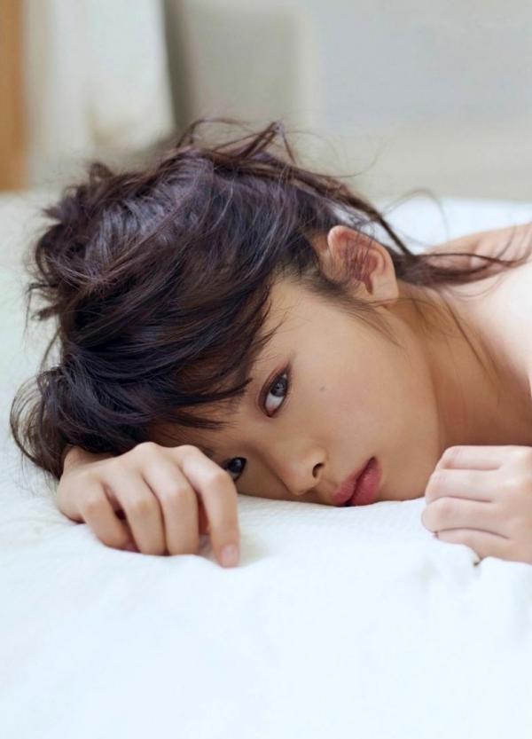 馬場ふみか 马场富美加  PB写真集_馬場ふみか《ぜっぴん》：气质冷艳黑裙与柔美内衣私房绝美写真第12张图片