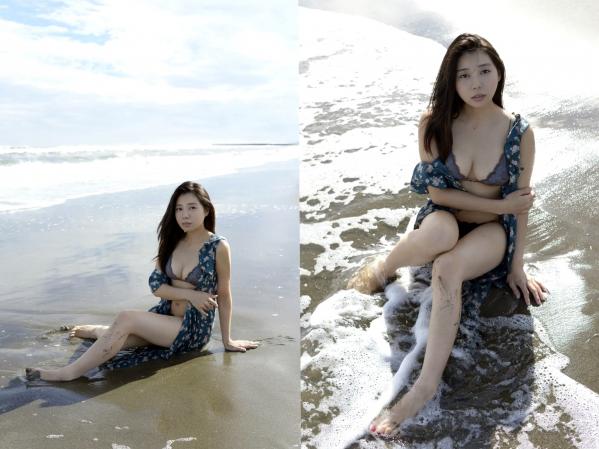佐藤夢 佐藤梦  《佐藤夢 - 純潔の裸身 vol.2》海滩黑色比基尼户外性感写真第2张图片