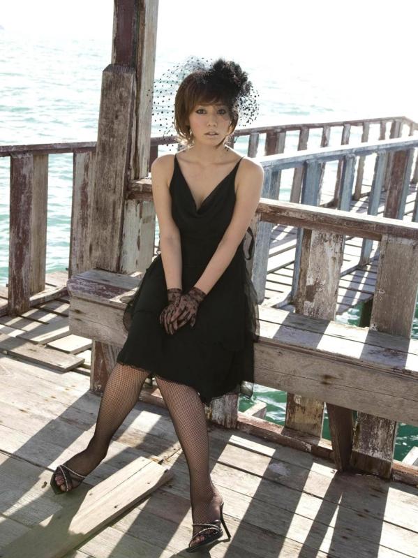 藤田咲 谷桃子  谷桃子《Peach shock2》Sabra精选写真，比基尼与和服风情，冷艳御姐极致曲线诱惑第32张图片
