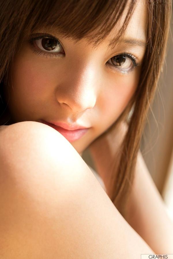 桃乃木かな 桃乃木香奈  Graphis_桃乃木かな『Dazzling fruit』写真集，治愈系甜美女神清新居家与户外私房摄影第13张图片