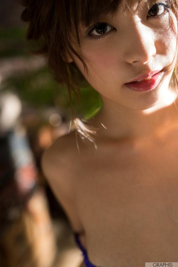 桃乃木かな 桃乃木香奈  Graphis_桃乃木かな『Dazzling fruit』写真集，治愈系甜美女神清新居家与户外私房摄影第51张图片