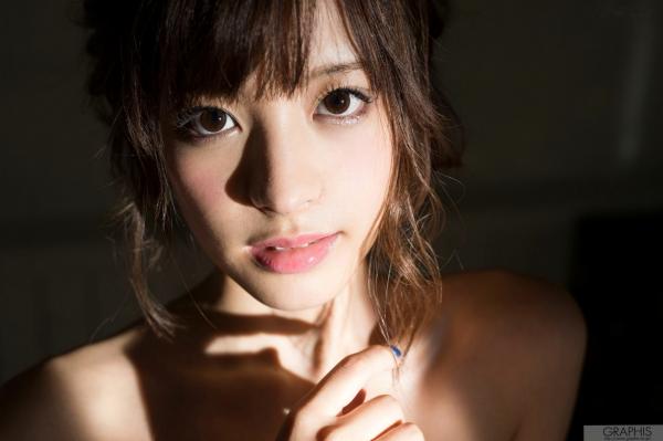 桃乃木かな 桃乃木香奈  Graphis_桃乃木かな『Dazzling fruit』写真集，治愈系甜美女神清新居家与户外私房摄影第52张图片