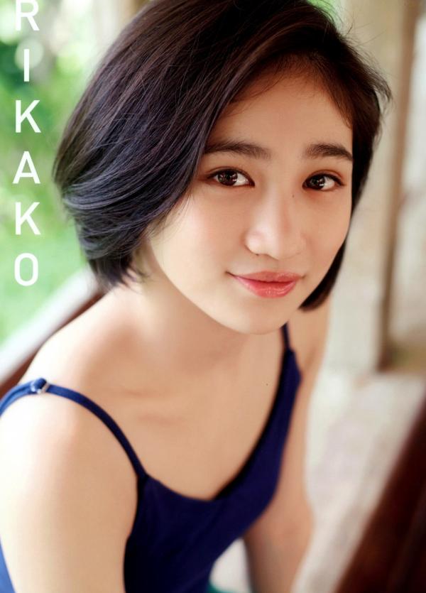 佐々木莉佳子 佐佐木莉佳子  PB写真集_佐々木莉佳子/佐佐木莉佳子《RIKAKO》清纯少女时尚写真、户外马场与家居生活记录[115P]第2张图片