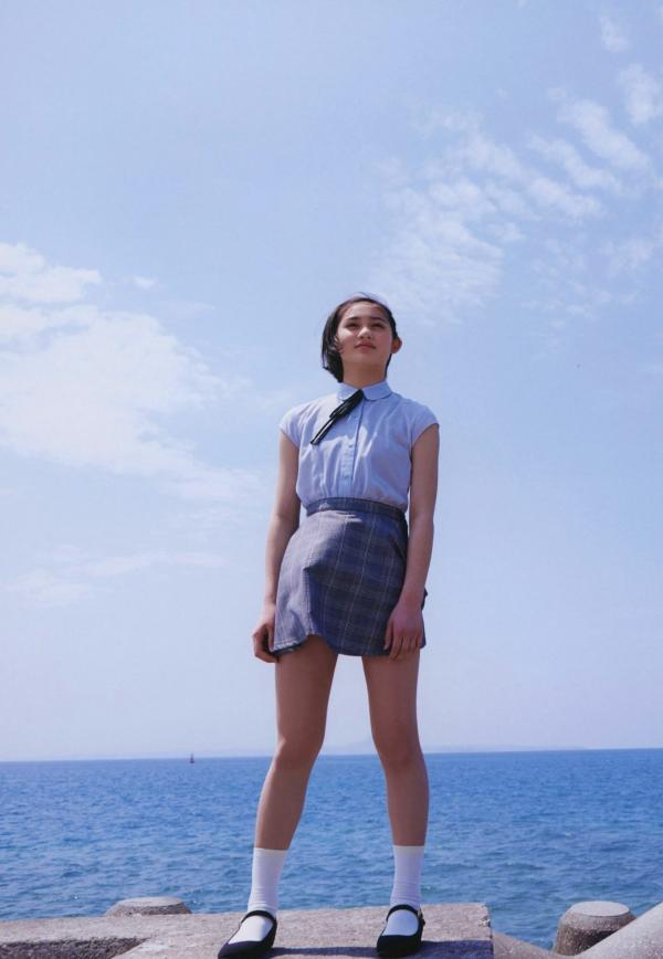 佐々木莉佳子 佐佐木莉佳子  PB写真集_佐々木莉佳子/佐佐木莉佳子《RIKAKO》清纯少女时尚写真、户外马场与家居生活记录[115P]第13张图片