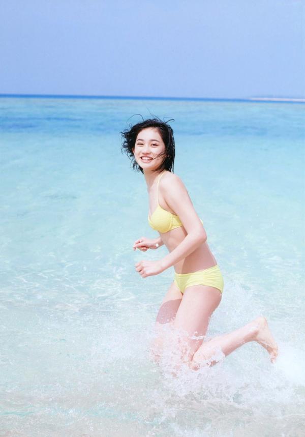 佐々木莉佳子 佐佐木莉佳子  PB写真集_佐々木莉佳子/佐佐木莉佳子《RIKAKO》清纯少女时尚写真、户外马场与家居生活记录[115P]第14张图片
