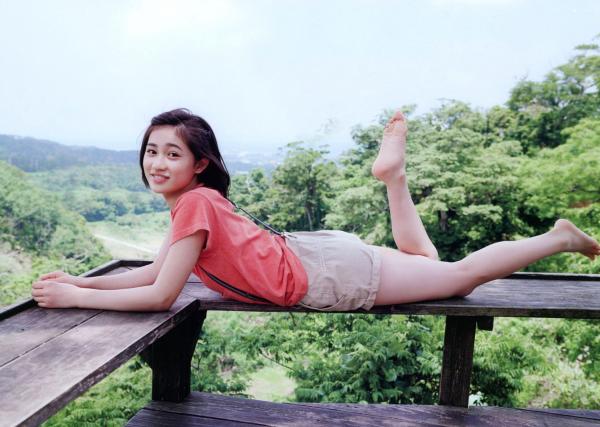 佐々木莉佳子 佐佐木莉佳子  PB写真集_佐々木莉佳子/佐佐木莉佳子《RIKAKO》清纯少女时尚写真、户外马场与家居生活记录[115P]第54张图片