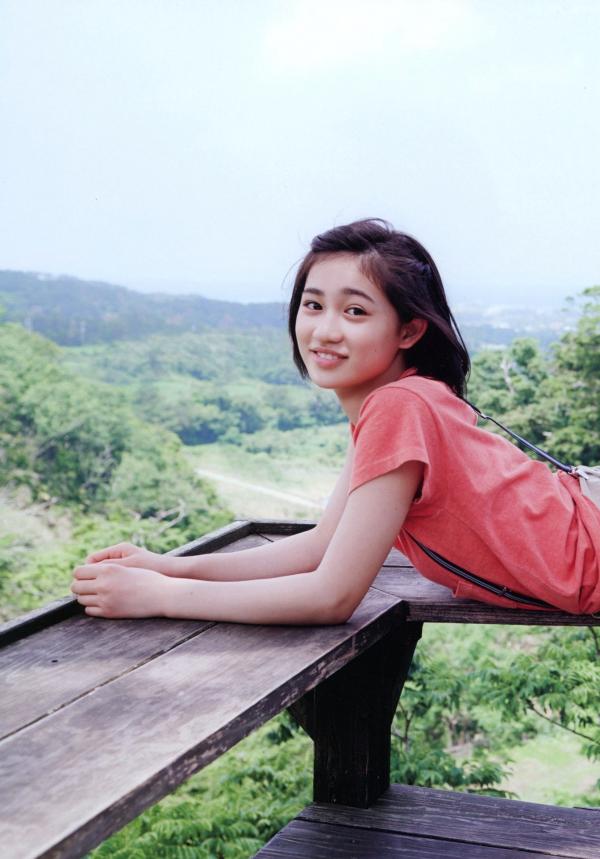 佐々木莉佳子 佐佐木莉佳子  PB写真集_佐々木莉佳子/佐佐木莉佳子《RIKAKO》清纯少女时尚写真、户外马场与家居生活记录[115P]第56张图片