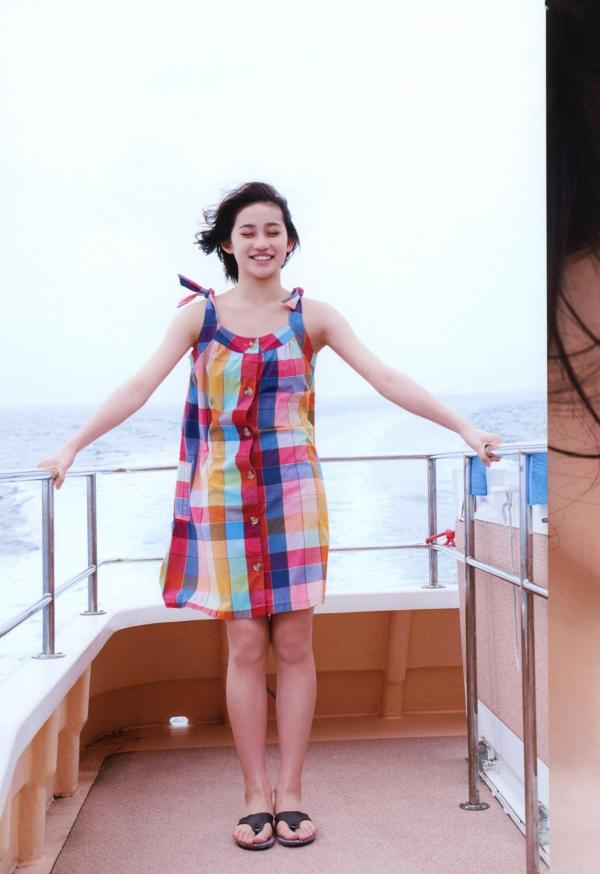佐々木莉佳子 佐佐木莉佳子  PB写真集_佐々木莉佳子/佐佐木莉佳子《RIKAKO》清纯少女时尚写真、户外马场与家居生活记录[115P]第78张图片