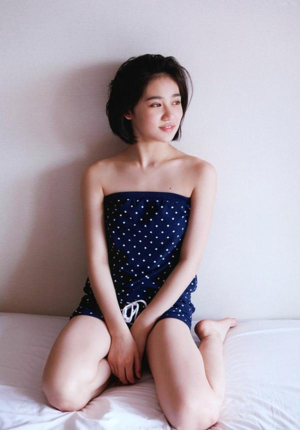 佐々木莉佳子 佐佐木莉佳子  PB写真集_佐々木莉佳子/佐佐木莉佳子《RIKAKO》清纯少女时尚写真、户外马场与家居生活记录[115P]第96张图片