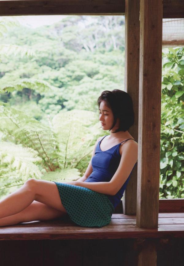 佐々木莉佳子 佐佐木莉佳子  PB写真集_佐々木莉佳子/佐佐木莉佳子《RIKAKO》清纯少女时尚写真、户外马场与家居生活记录[115P]第99张图片