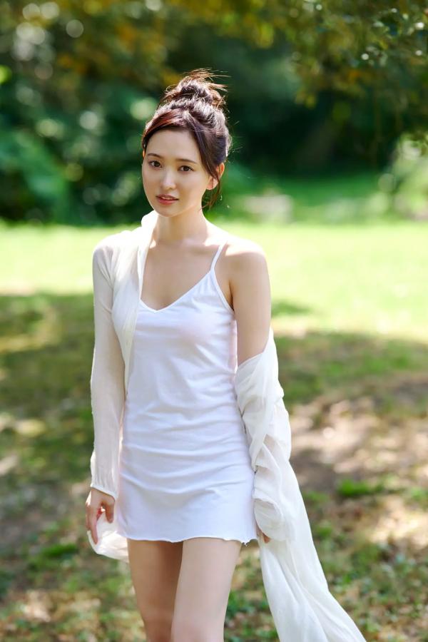 兒玉遥 儿玉遥  兒玉遥 - 純白を抱いて第4张图片