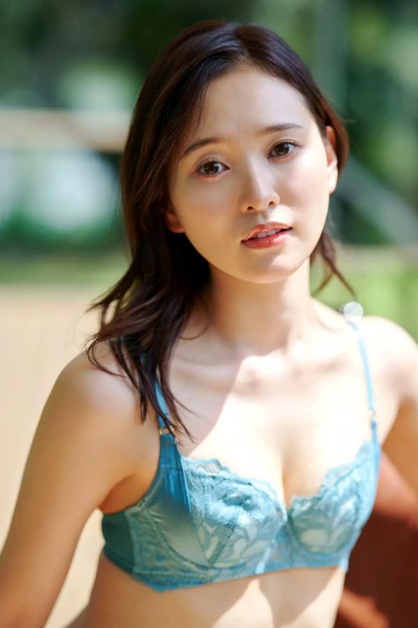 兒玉遥 儿玉遥  兒玉遥 - 太陽のkiss：泳池比基尼与室内私房写真，极致性感诱惑女神第19张图片
