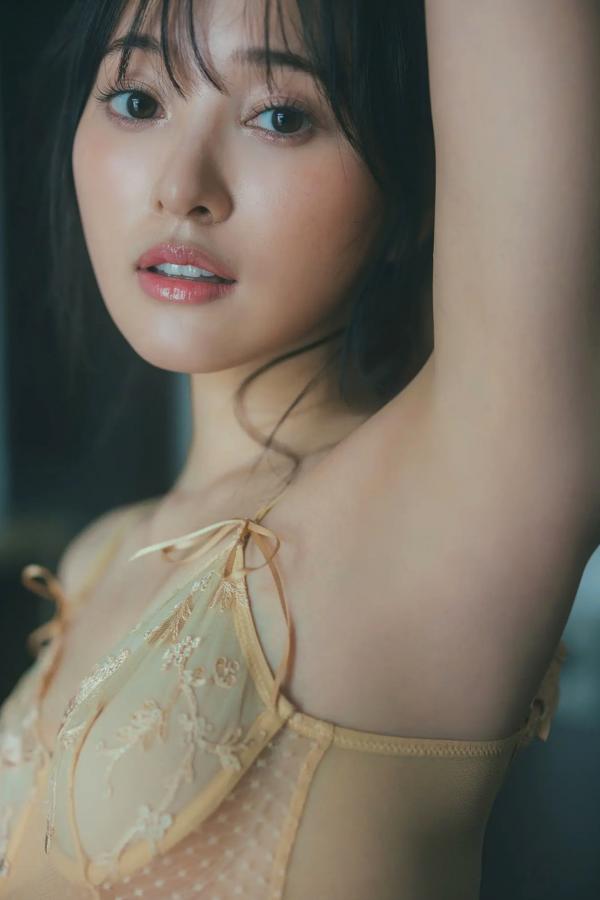 兒玉遥 儿玉遥  兒玉遥 - はるっぴ、榻榻米私房写真，精致蕾丝内衣诱惑，展现优雅迷人美态第39张图片