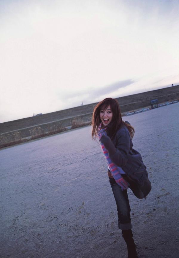 新垣里沙   PB写真集_新垣里沙《happygirl》街拍时尚与度假休闲美拍，尽显清纯治愈系女神活力[86P]第11张图片