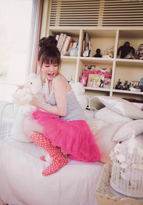 新垣里沙   PB写真集_新垣里沙《happygirl》街拍时尚与度假休闲美拍，尽显清纯治愈系女神活力[86P]第41张图片