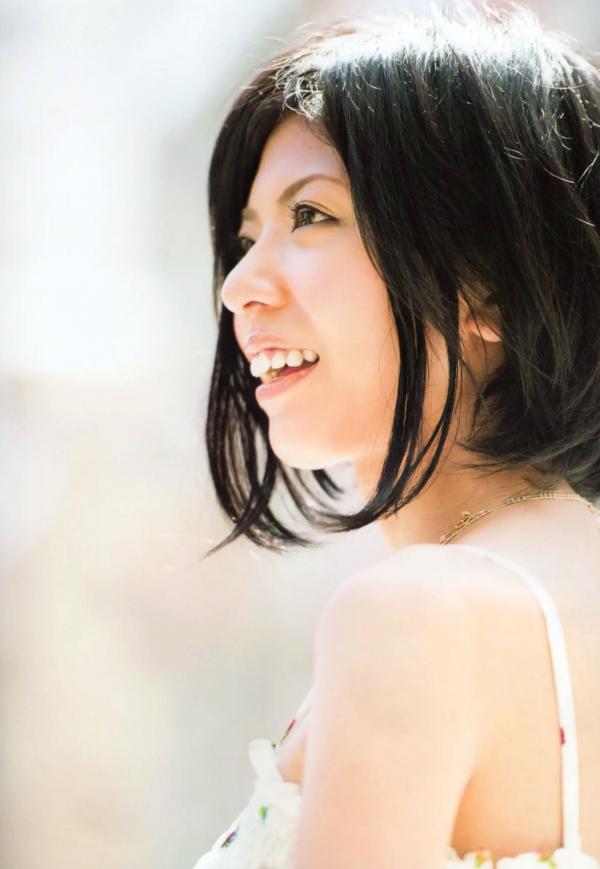 宮地真緒 宫地真绪  宫地真绪出道10周年纪念写真集《Decada》：私房大尺度与野性豹纹风格，展现轻熟性感诱惑魅力第16张图片