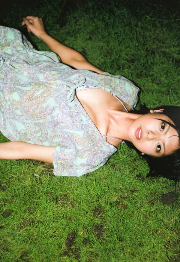宮地真緒 宫地真绪  宫地真绪出道10周年纪念写真集《Decada》：私房大尺度与野性豹纹风格，展现轻熟性感诱惑魅力第76张图片