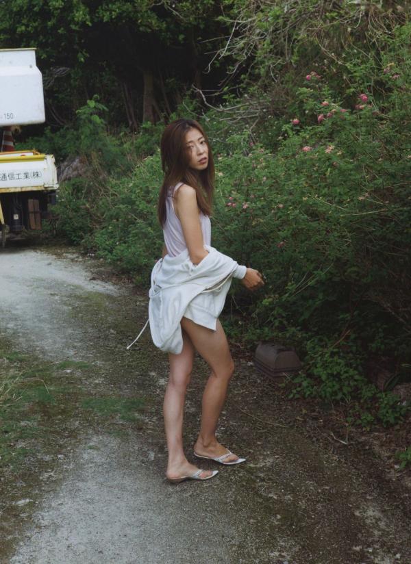 中村愛美 中村爱美  PB写真集_中村愛美：《Lyin