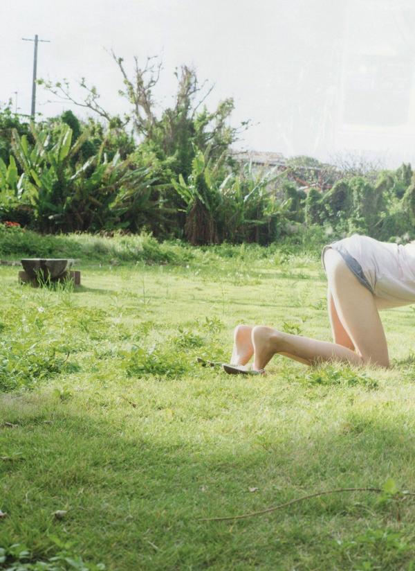 中村愛美 中村爱美  PB写真集_中村愛美：《Lyin