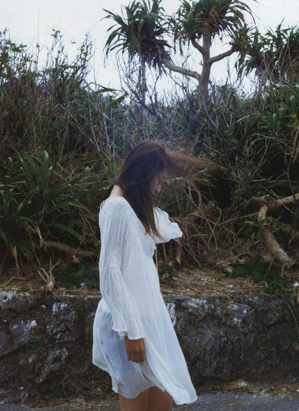 中村愛美 中村爱美  PB写真集_中村愛美：《Lyin
