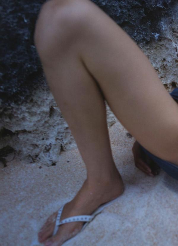 中村愛美 中村爱美  PB写真集_中村愛美：《Lyin