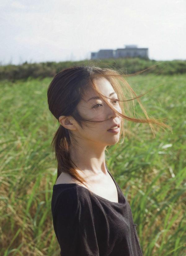 中村愛美 中村爱美  PB写真集_中村愛美：《Lyin