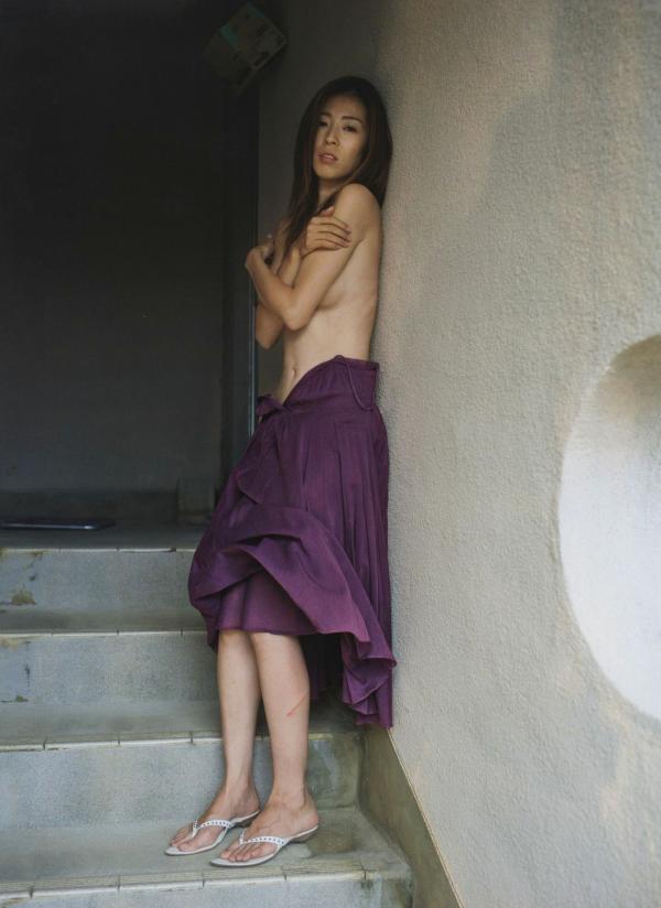 中村愛美 中村爱美  PB写真集_中村愛美：《Lyin