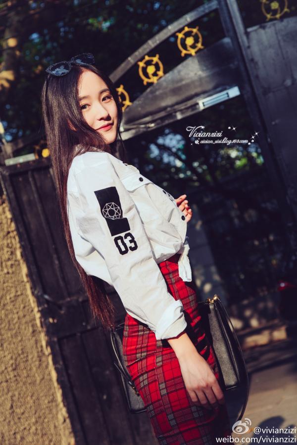 郑凌莉  郑凌莉-「厦门最美校服女」私房照诱惑写真图第76张图片