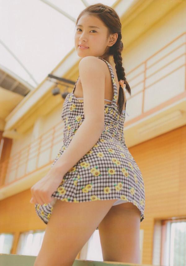 沖田彩花 冲田彩花  PB写真集_沖田彩花《十五的夏》清纯校服与海边沙滩比基尼泳装魅力诱惑[99P]第31张图片