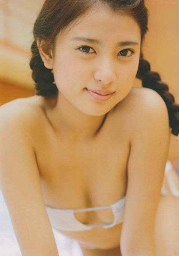沖田彩花 冲田彩花  PB写真集_沖田彩花《十五的夏》清纯校服与海边沙滩比基尼泳装魅力诱惑[99P]第38张图片