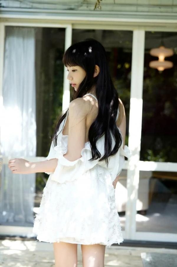 長澤茉里奈 长泽茉里奈  長澤茉里奈 官能天使まりちゅう vol.1 Sweet Heart 清纯私房写真，极致白色蕾丝诱惑，童颜巨乳天花板，温婉纯欲风第4张图片
