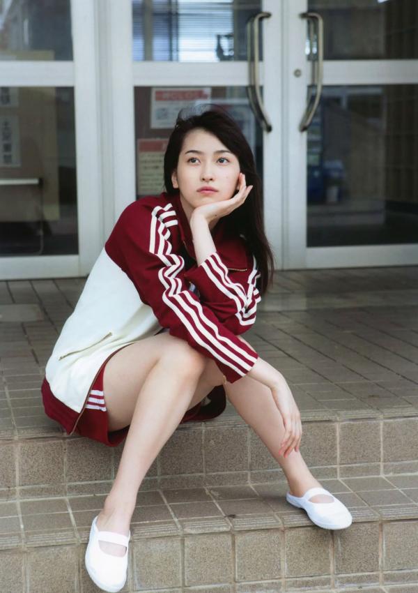植村あかり 植村亚加莉  植村あかり 写真集 AKARI 绝美高清居家私房与清新海滩比基尼造型写真第24张图片