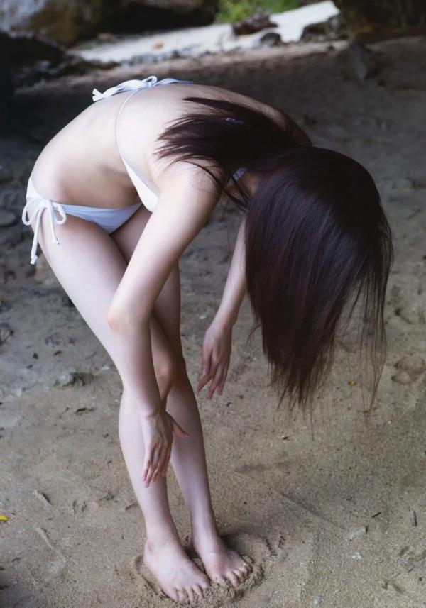 植村あかり 植村亚加莉  植村あかり 写真集 AKARI 绝美高清居家私房与清新海滩比基尼造型写真第34张图片