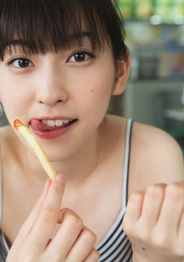植村あかり 植村亚加莉  植村あかり 写真集 AKARI 绝美高清居家私房与清新海滩比基尼造型写真第56张图片