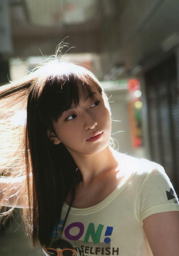 植村あかり 植村亚加莉  植村あかり 写真集 AKARI 绝美高清居家私房与清新海滩比基尼造型写真第61张图片
