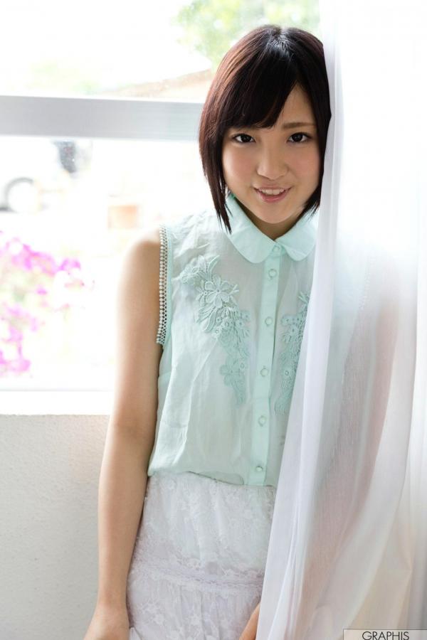 広瀬うみ   Graphis 广濑海 Umi Hirose 初回清新自然风写真，户外实景唯美诱惑演绎第10张图片