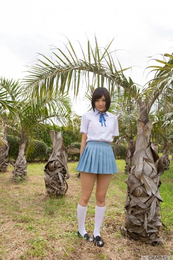 広瀬うみ   Graphis 广濑海 Umi Hirose 初回清新自然风写真，户外实景唯美诱惑演绎第18张图片