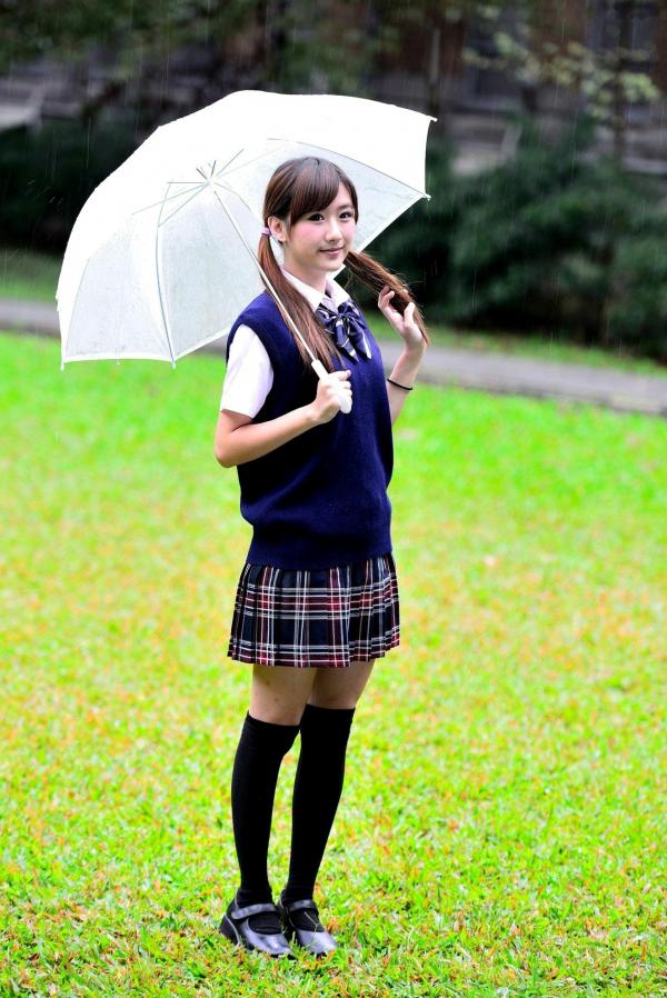 李思嫺 李思娴  台湾网红女神李思娴户外清新生活写真，元气满满邻家少女甜美笑容大合集第3张图片