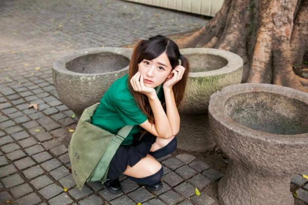 李思嫺 李思娴  台湾网红女神李思娴户外清新生活写真，元气满满邻家少女甜美笑容大合集第58张图片