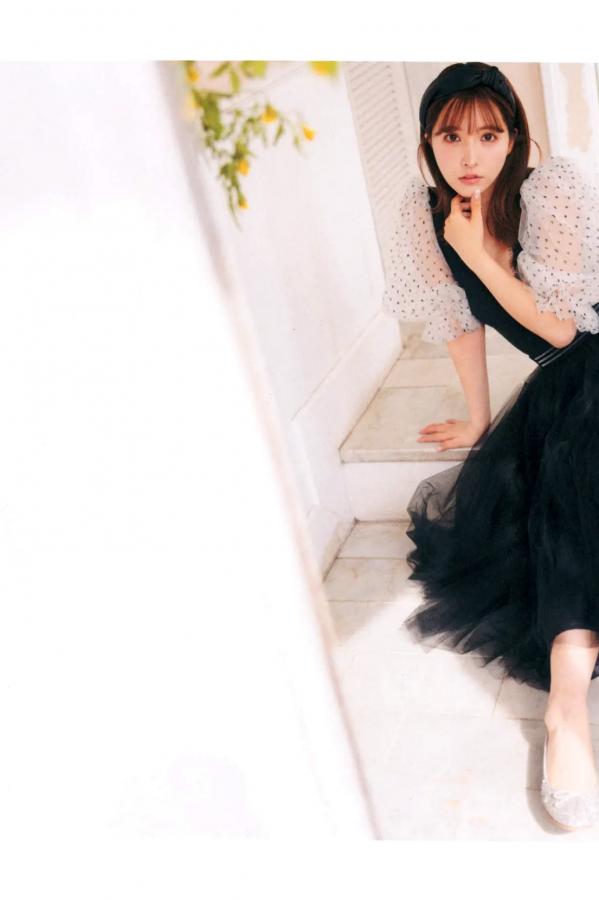 三上悠亜 三上悠亚 三上悠亚《Miss》写真集：日系清纯时尚美妆与惬意生活随拍第8张图片