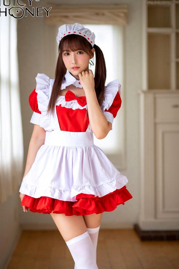 三上悠亜 三上悠亚  三上悠亚-纯欲女仆装与多款诱惑比基尼-Juicy Honey 234-无圣光私房性感大片第1张图片