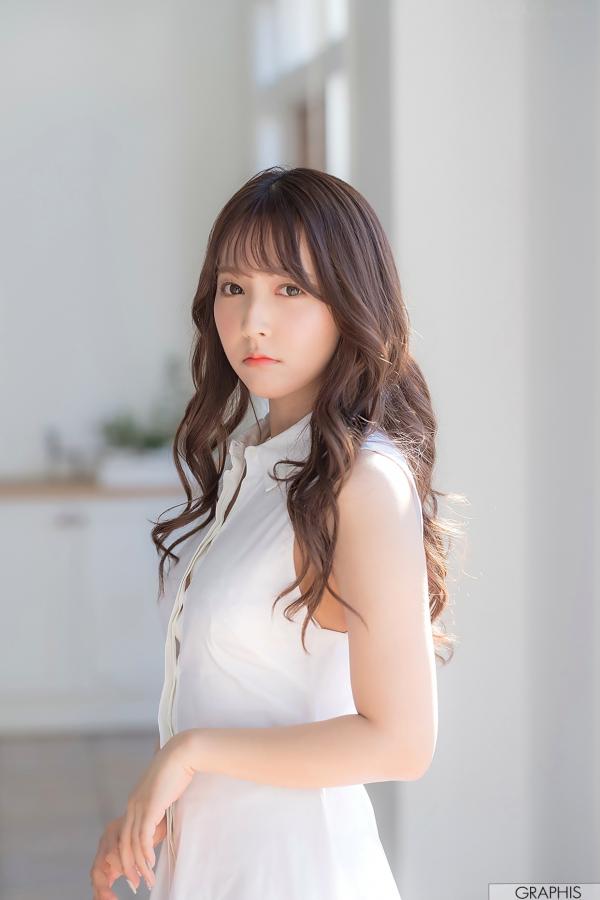 三上悠亜 三上悠亚  三上悠亚室内私房写真精选：大尺度唯美生活视觉大片，尽显精致五官与曼妙身姿第7张图片