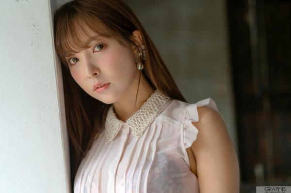 三上悠亜 三上悠亚  Graphis_三上悠亜《Sweet Smile》写真集，性感内衣与时尚礼服诱惑，日本女神绝美诱人美图第34张图片