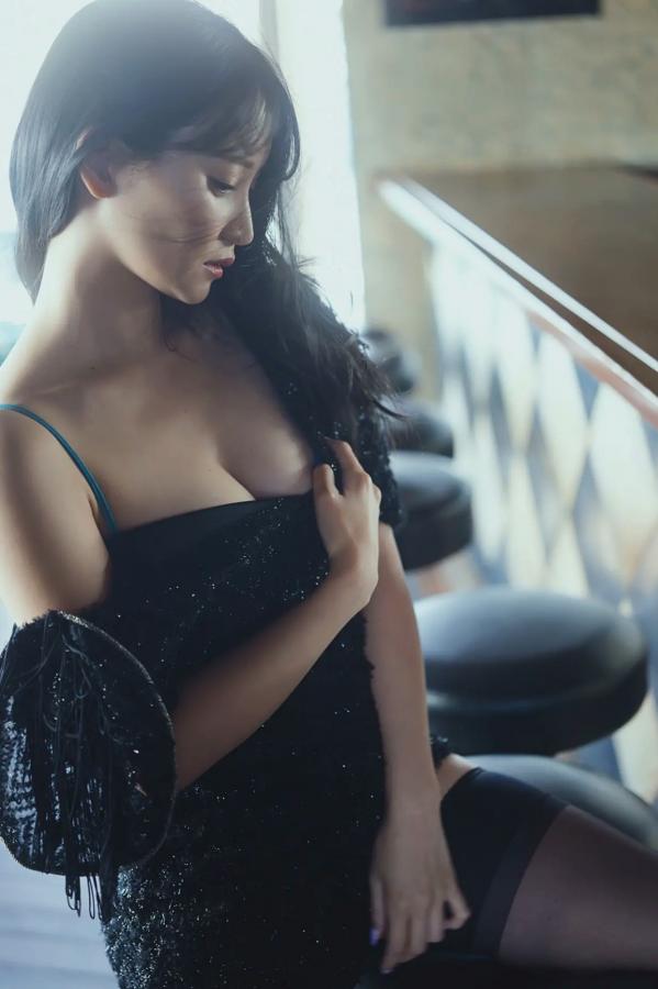 永尾まりや 永尾玛利亚 永尾まりや - 黄昏港湾性感写真 蕾丝内衣与黑丝诱惑私房大片 [73P]第10张图片