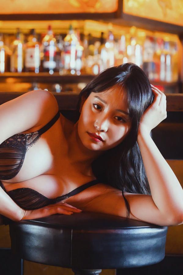 永尾まりや 永尾玛利亚 永尾まりや - 黄昏港湾性感写真 蕾丝内衣与黑丝诱惑私房大片 [73P]第32张图片
