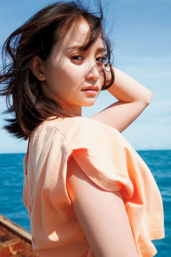 永尾まりや 永尾玛利亚 永尾まりや《Capricious》性感内衣与清新户外写真集第4张图片