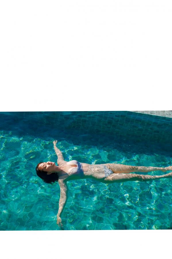 永尾まりや 永尾玛利亚 永尾まりや《Capricious》性感内衣与清新户外写真集第95张图片